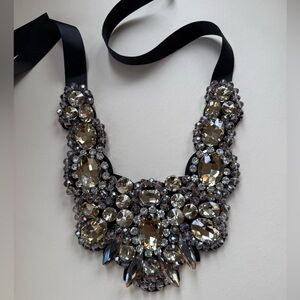 Elegant Crystal Statement Necklace